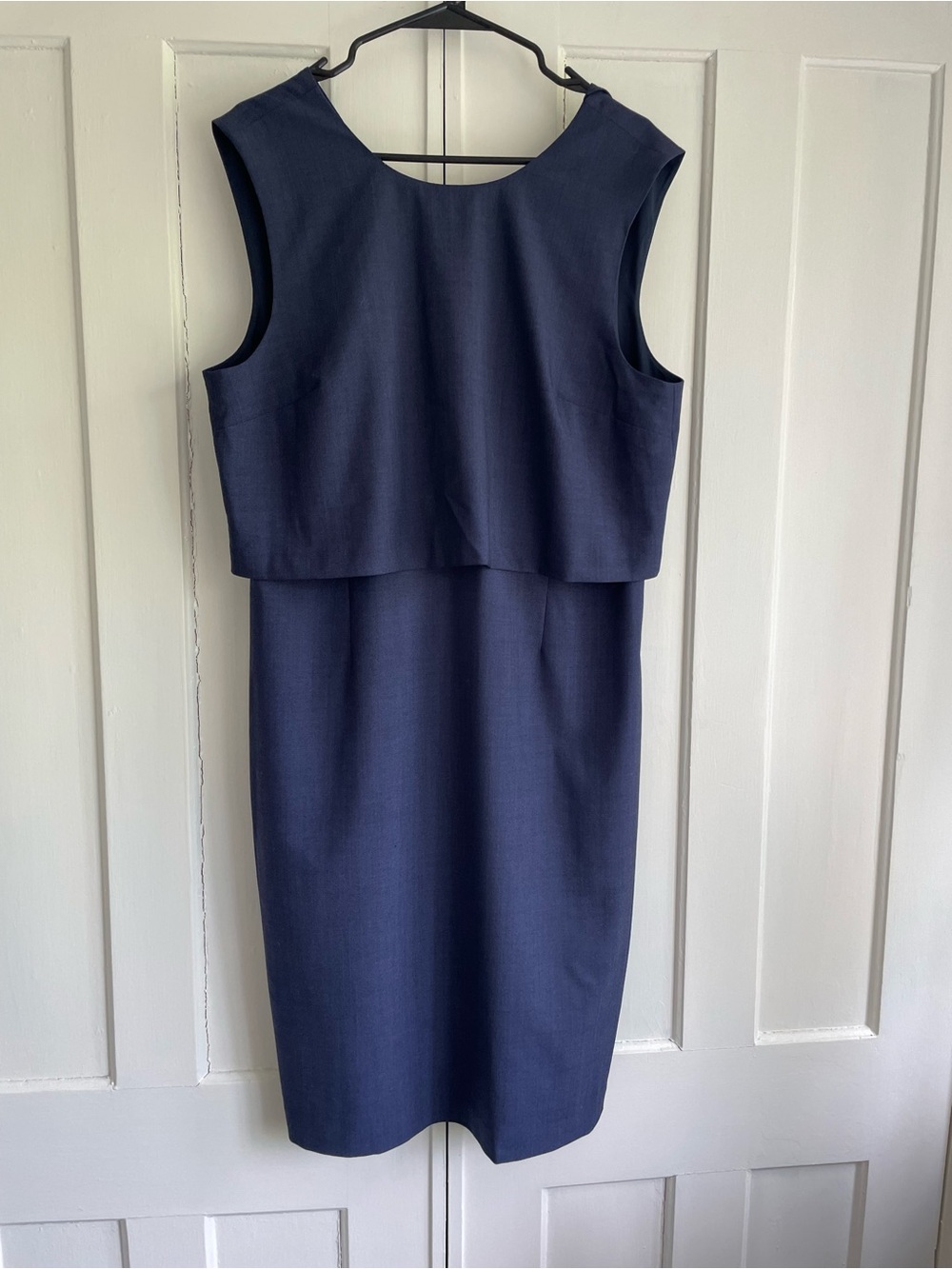 Banana Republic Dress Lightweight Wool Navy Sleeveless Tiered Sheath 16 NWT